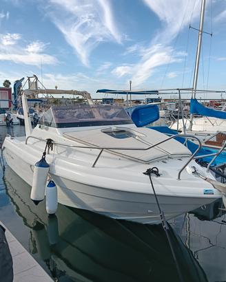Lamberti Yama 20.5 Cabin 