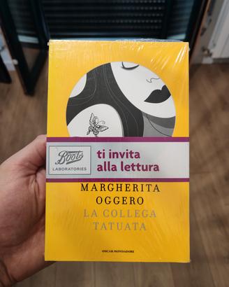 libro "La collega tatuata" di Margherita Oggero
