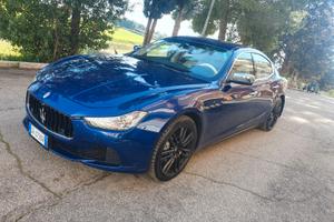 Maserati ghibli diesel 3.0 v6 275 cavalli led navi