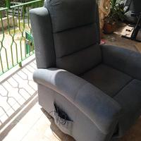 poltrona rilassante da riposo 