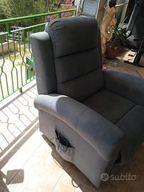poltrona rilassante da riposo 