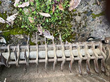 Arieggiatore- scarificatore per prato