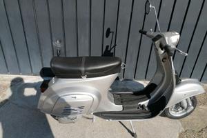 Vespa 50 special