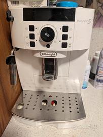 MACCHINA DA CAFFÈ DE LONGHI 