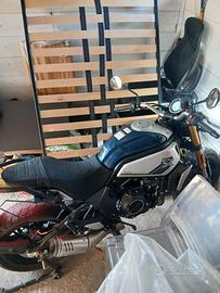  cf moto 700 CL -X