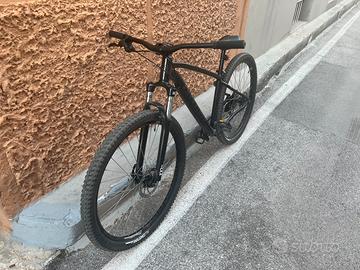 Rockrider explore 500 nera