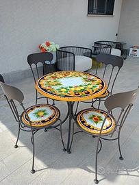 Set tavolino rotondo+4 sedie Ceramiche Casola