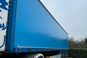 Semirimorchio Merker