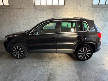 VOLKSWAGEN TIGUAN 2.0 TDI 4 MOTION