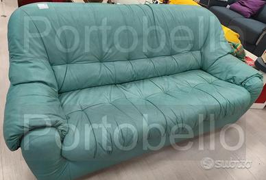 Codice: 8946 DIVANO N.3 POSTI STILE VINTAGE IN PE