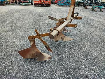 Aratro a versoio Moro 3 elementi regol