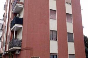 Immobile in asta di 42 m² con 1 locale a Caronno P