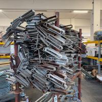 Parapetti per solette, balconi e scale usati