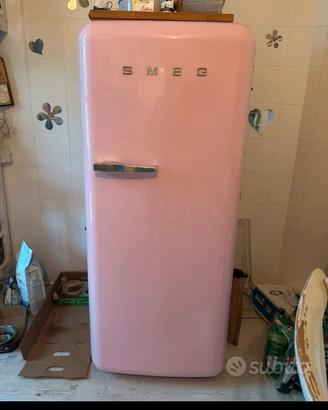 frigorifero smeg rosa