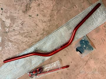 Manubrio SRT e Riser ergal