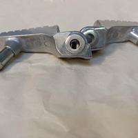 Pedane anteriori Honda Hornet 750