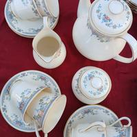 servizio  the  Royal  Doulton