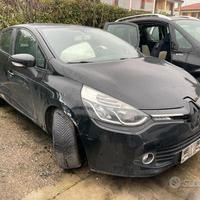 Ricambi usati per Renault Clio 1.2 benz 2013 D4FD7