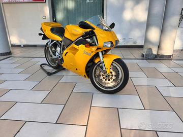 Ducati 748s
