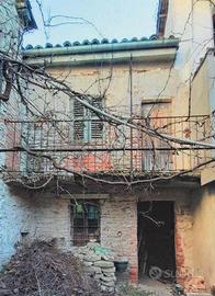 Immobile in asta di 330 m² con più di 5 locali e b