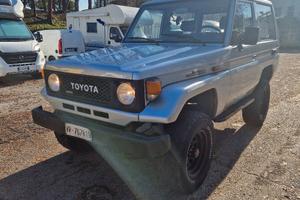 toyota bj70 