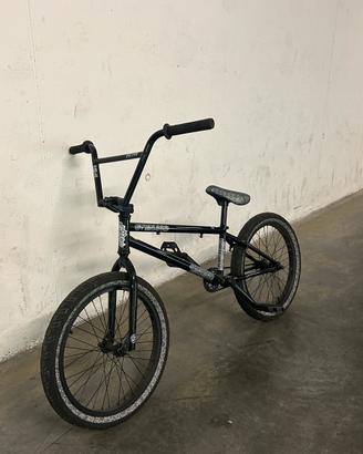 Bicicletta BMX