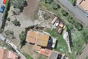 Terreno edificabile con unitá immobiliare
