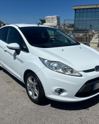 Ford Fiesta 1.4 TDCi 5p. Titanium