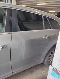 Porta posteriore sinistra OPEL INSIGNIA del 2011