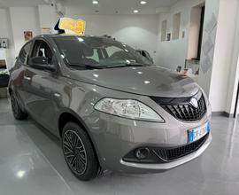 Lancia Ypsilon HYBRID KM 0*OK NEOPATENTATI*