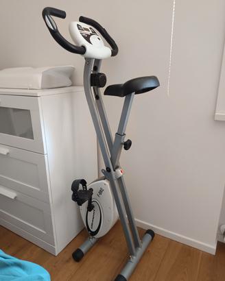 Cyclette compatta 