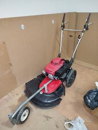 rasaerba Honda professionale UM21 gxv160