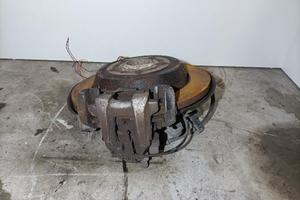 MOZZO RUOTA POSTERIORE DESTRO MERCEDES ML W164 3°