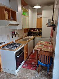 CUCINA COMPLETA IN BUONE CONDIZIONI