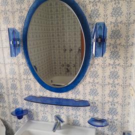 SPECCHIO E ACCESSORI BAGNO