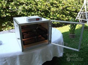 Incubatrice da 100 uova automatica