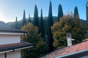 Zona nord Villetta a schiera d'angolo giardino box