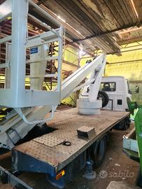 nissan trade 100 piattaforma aerea