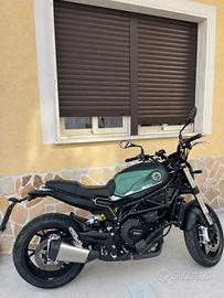 BENELLI LEONCINO 800
