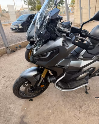 Xadv 750 2024
