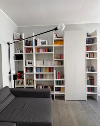 Libreria realizzata su disegno