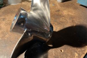 Elica in acciaio per Suzuki/ Evinrude/ Johnson BRP