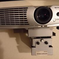 videocamera Sharp con schermo gigante