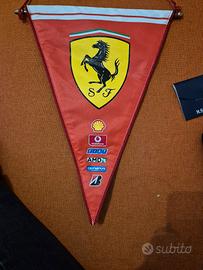 Gagliardetto Ferrari