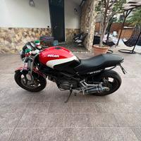 Monster 900 ie