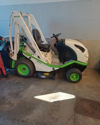 Trattorino Tosaerba Professionale Etesia Hydro 100