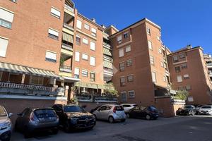 3 LOCALI A ALBANO LAZIALE