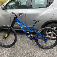 Specialized demo 2021 S4