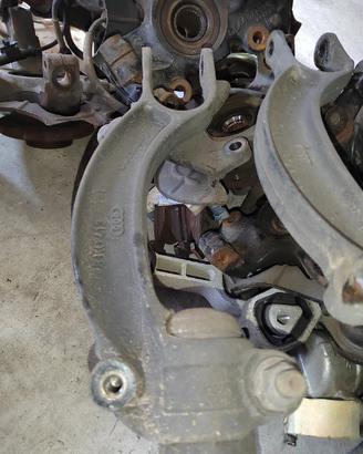 Ammortizz ant. sx AUDI A4 1968cc TDI del 2012