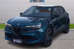 Alfa Romeo Junior 1.2 ibrida Speciale 145cv edct6
